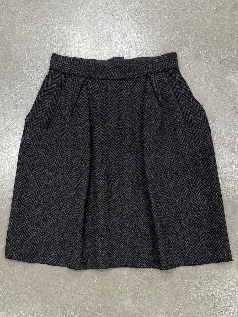 2000s Dolce & Gabbana wool pelate skirt