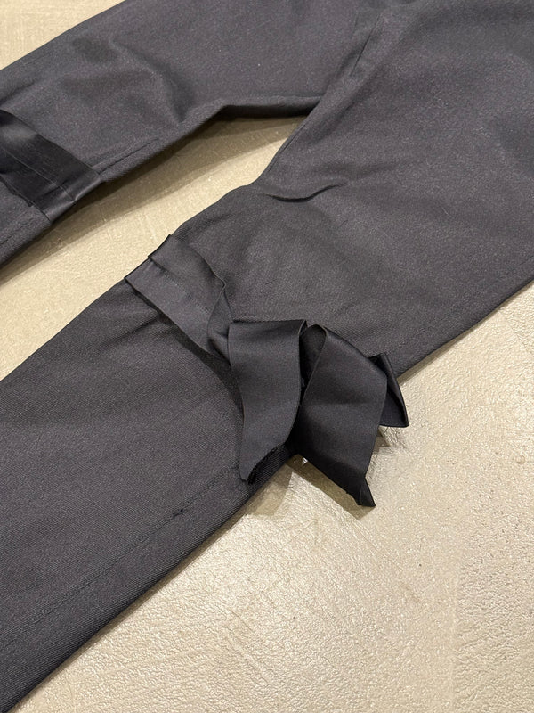 A/W2005 Chanel by Karl Lagerfeld bow jeans