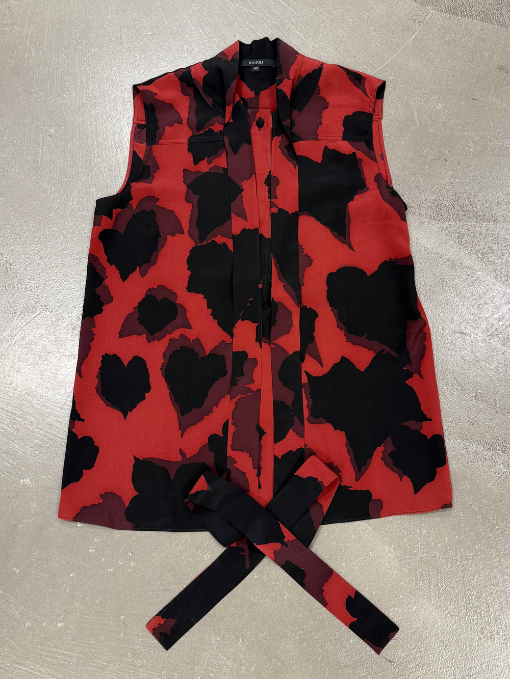 2010s Gucci sleeveless bow-tie blouse