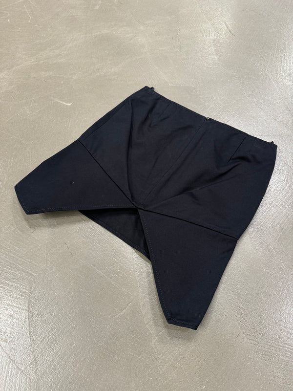 S/S 2002 Gucci by Tom Ford V-slit skirt