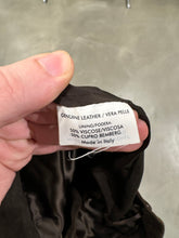 Load image into Gallery viewer, F/W2002 Yves Saint Laurent by Tom Ford bow tie leather short trousers
