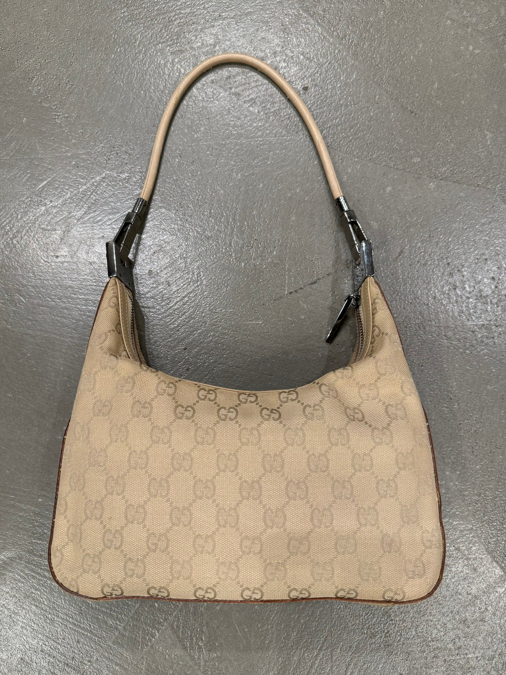 2000s Gucci monogram bag