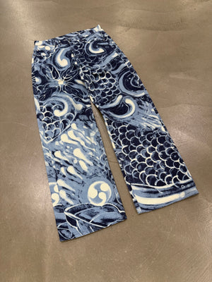 S/S2001 Gucci by Tom Ford runway seaward print jeans