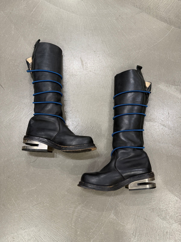 A/W1996 Dirk Bikkembergs "hole-heel" bungee boots