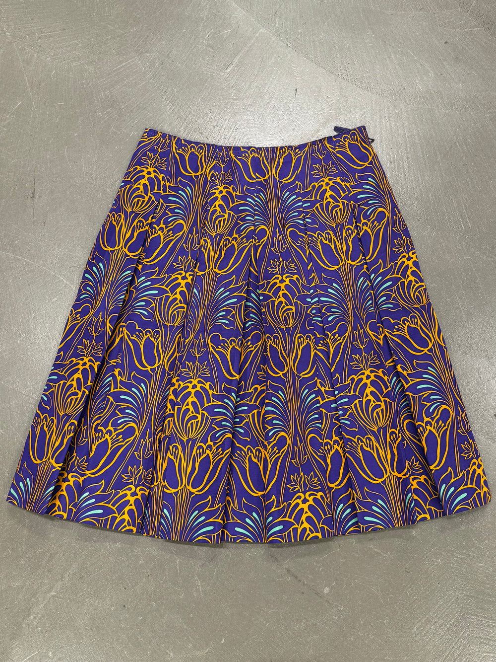 2000s Prada brocade pleated midi skirt