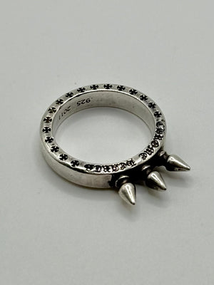 Chrome Hearts baby bell three spikes ring