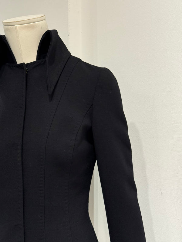 2000s Dolce & Gabbana structured neck blazer