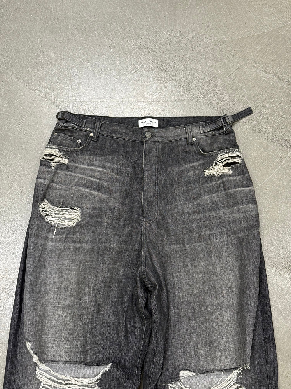 A/W2021 Balenciaga “Skater” wide distressed baggy jeans