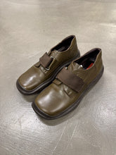 Load image into Gallery viewer, A/W1999 Prada leather straps vibram shoes
