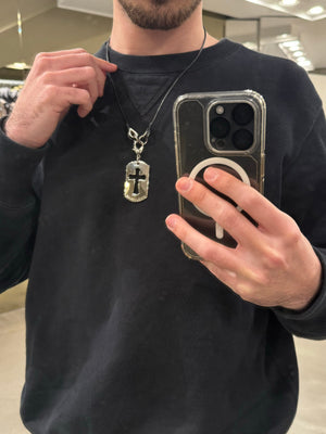 2000s Dolce & Gabbana dog tag cross necklace