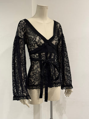 2000s Dolce & Gabbana floral lace bluse