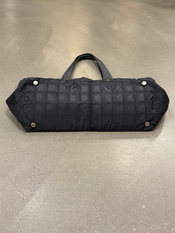 2002-2003 Chanel travel line tote bag