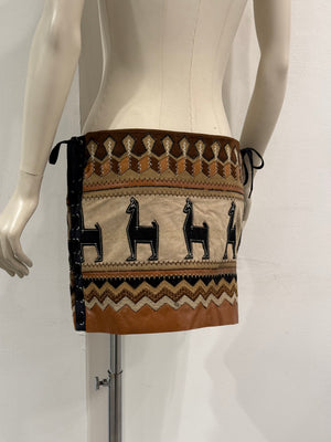 S/S2004 Dolce & Gabbana runway leather mini skirt