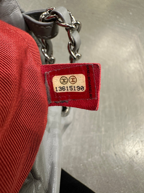 2009-2010 Chanel quilted calfskin ultra stitch Flap bag