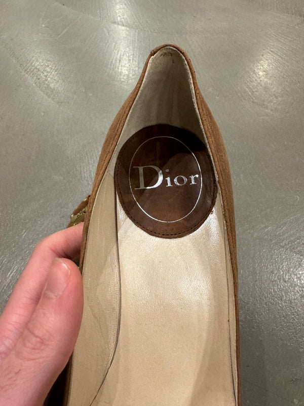 Dior buckle logo heels