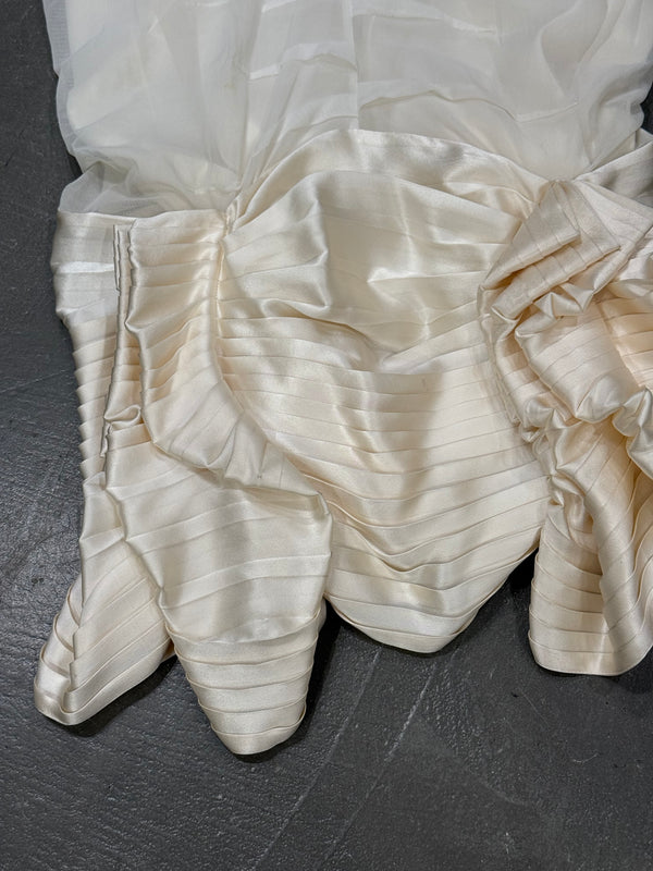 S/S2003 Christian Dior runway ruffled skirt