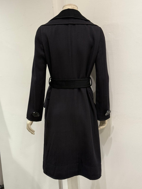 2000s Dolce & Gabbana double collar cashmere belted coat