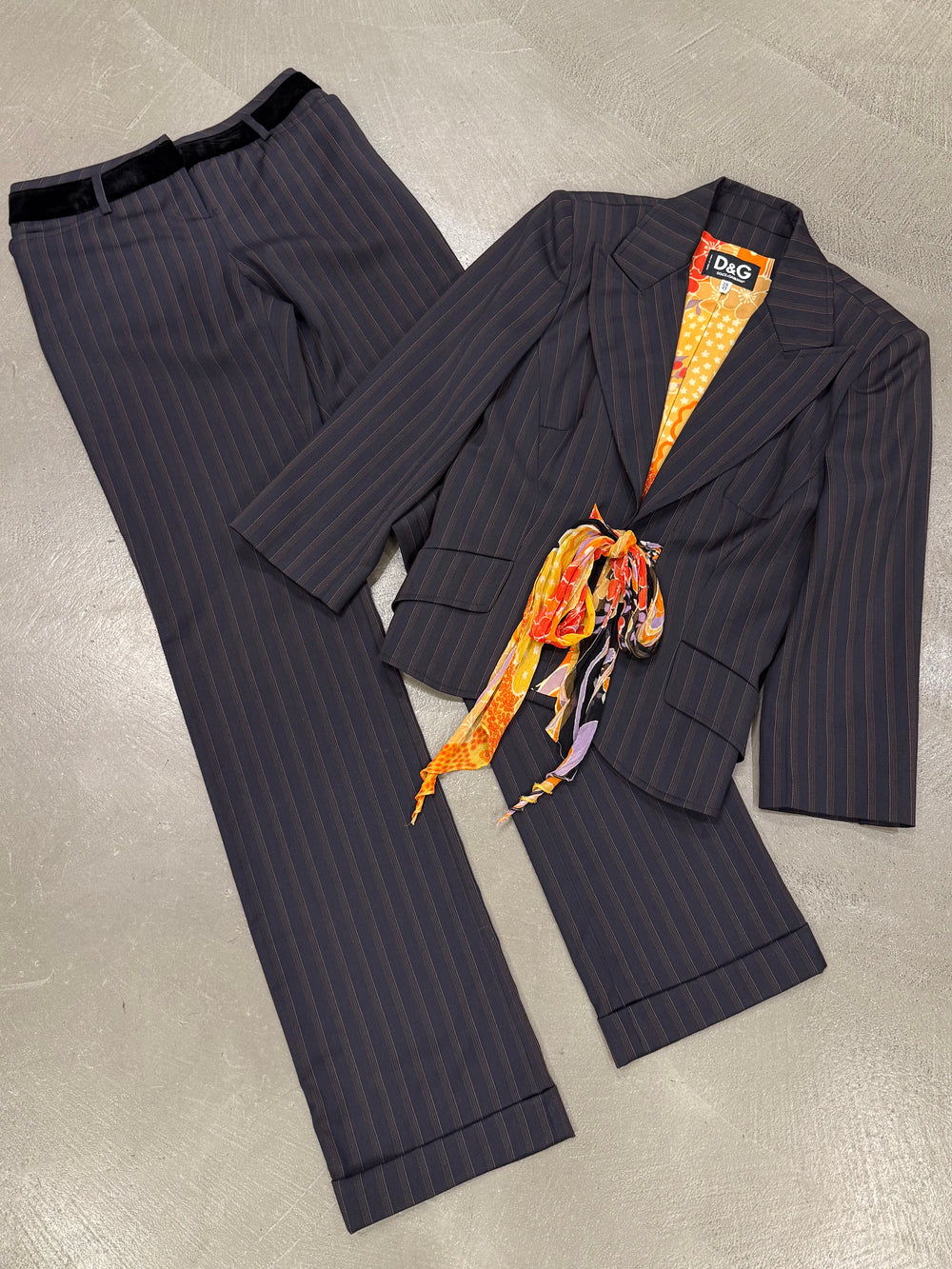 2000s Dolce & Gabbana scarf detail pinstripe suit