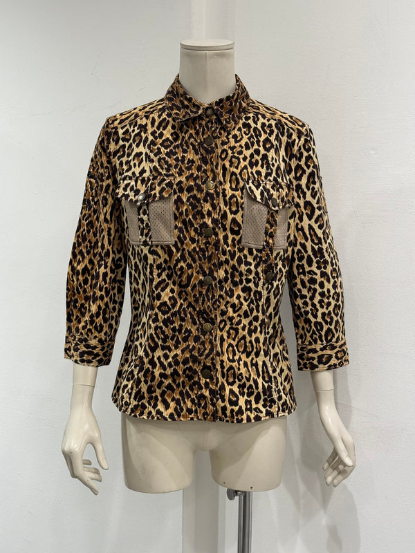 2000s Dolce & Gabbana leopard print shirt