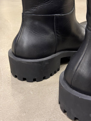 Balenciaga hummer leather boots