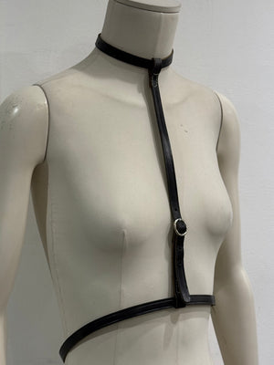 A/W2003 Maison Margiela runway bondage choker harness