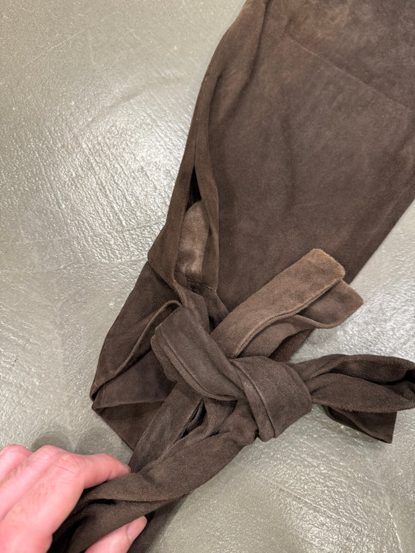 F/W2002 Yves Saint Laurent by Tom Ford bow tie leather short trousers