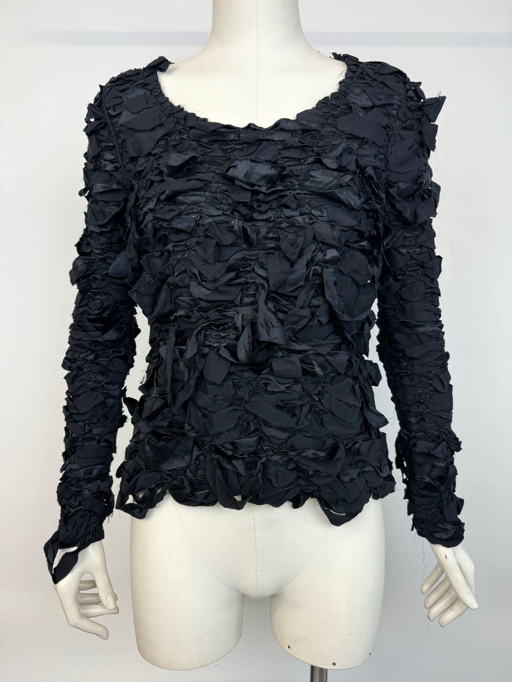 F/W 2001 Yves Saint Laurent by Tom Ford Runway Ribbon Knit Sweater Top