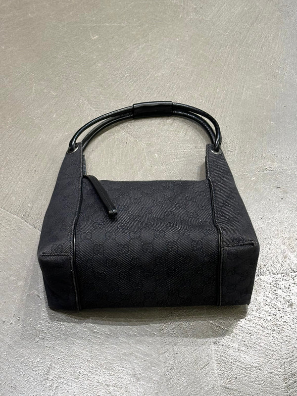 2000s Gucci GG canvas shoulder bag