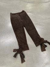 Load image into Gallery viewer, F/W2002 Yves Saint Laurent by Tom Ford bow tie leather short trousers
