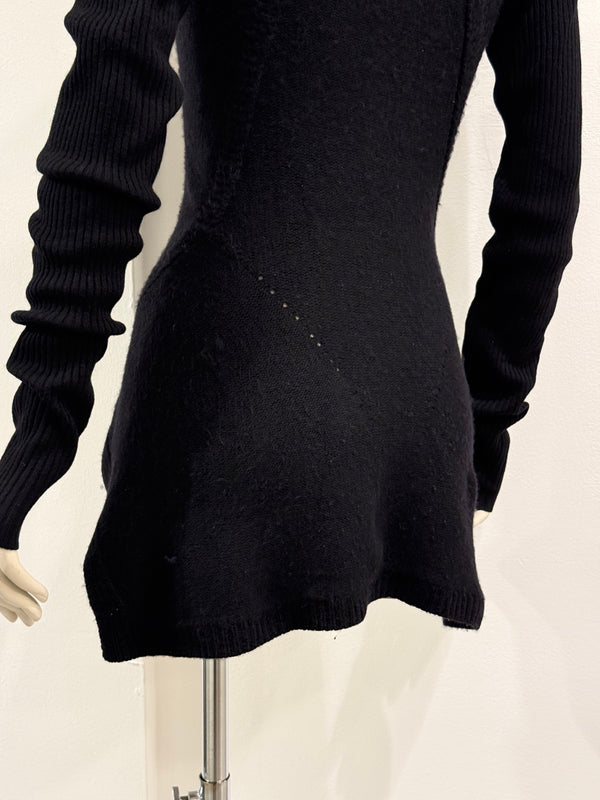 2000s Rick Owens asymmetric hem long sleeve knit top