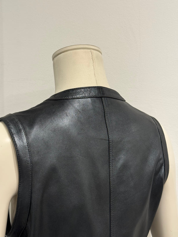 A/W1992 Gianni Versace chain-woven leather vest