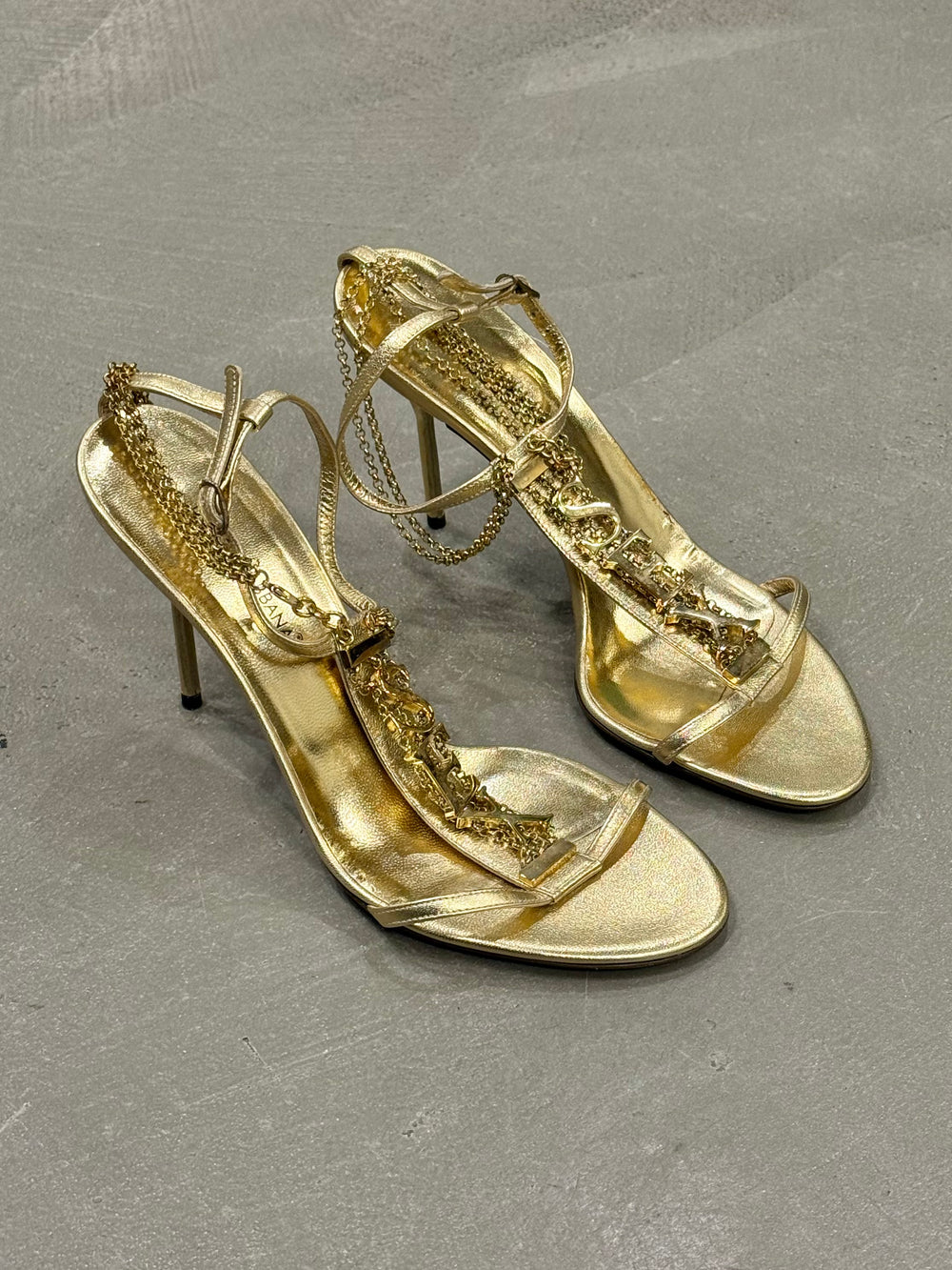 S/S2003 Dolce & Gabbana “SEX” heels