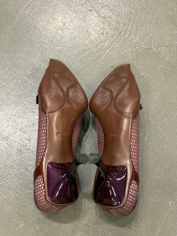 2000s Prada red heels