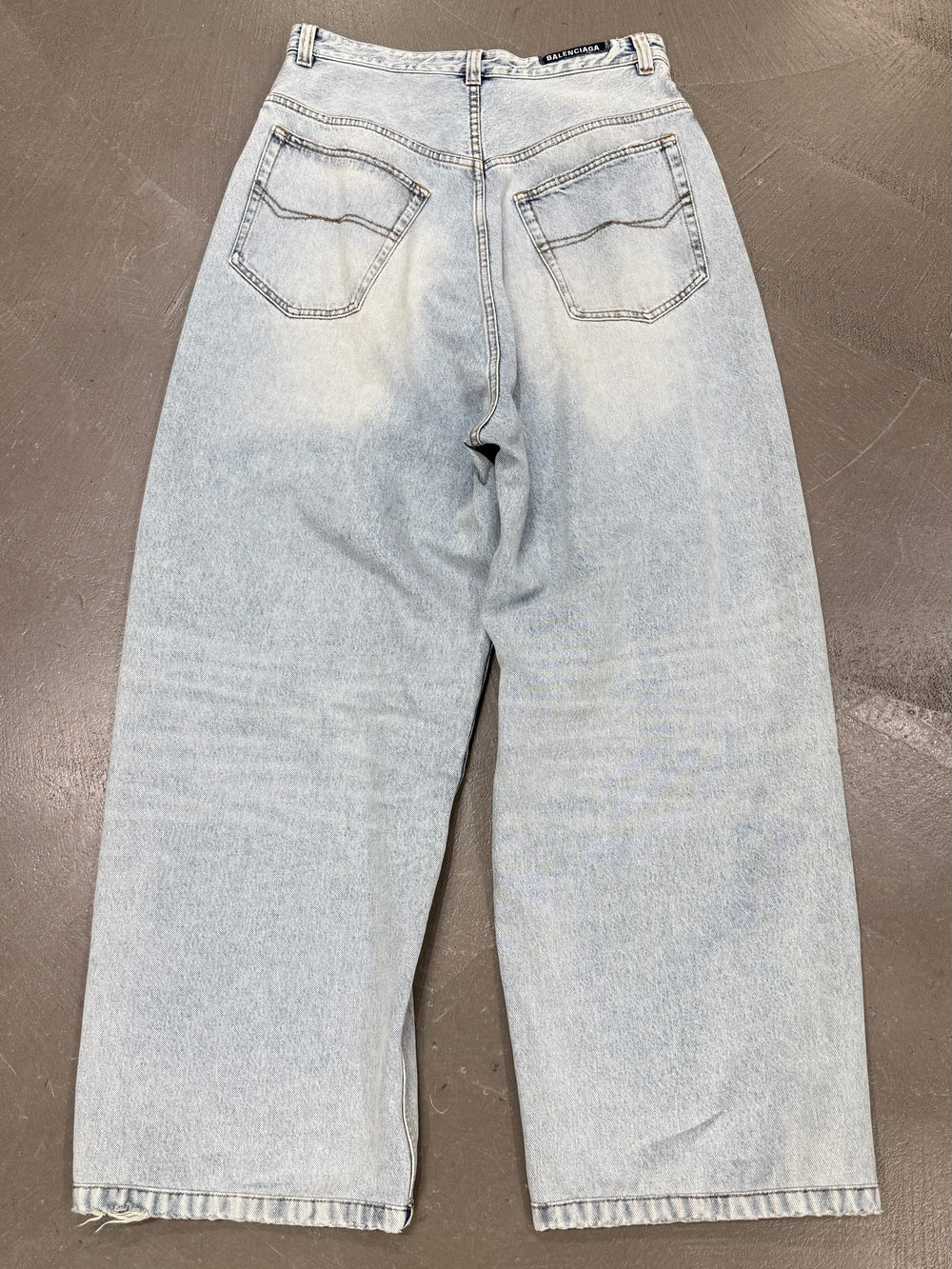 2022 Balenciaga high waisted baggy jeans
