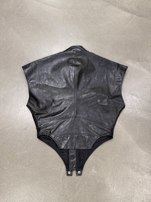 2023 Maison Margiela asymmetric 5-zip leather vest