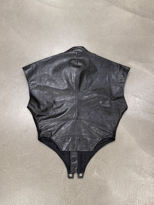 2023 Maison Margiela asymmetric 5-zip leather vest