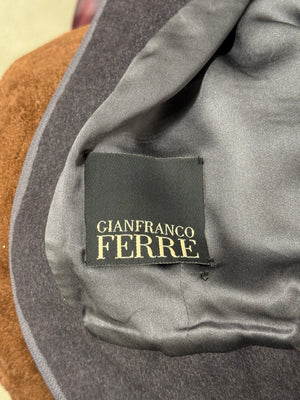 2000s Gianfranco Ferre fitted jacket with elongated sleeves