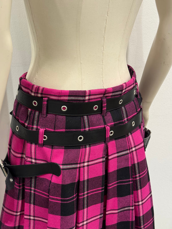 A/W2003 Dolce & Gabbana bondage tartan runway skirt