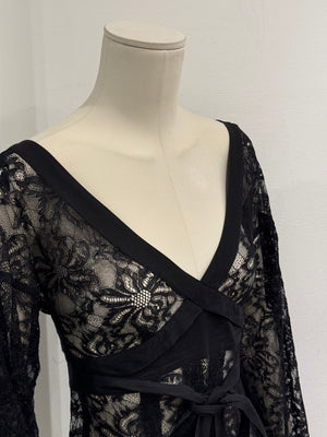 2000s Dolce & Gabbana lace tie-waist floral lace blouse
