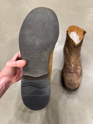 2000s Martin Margiela zipper distressed suede boots