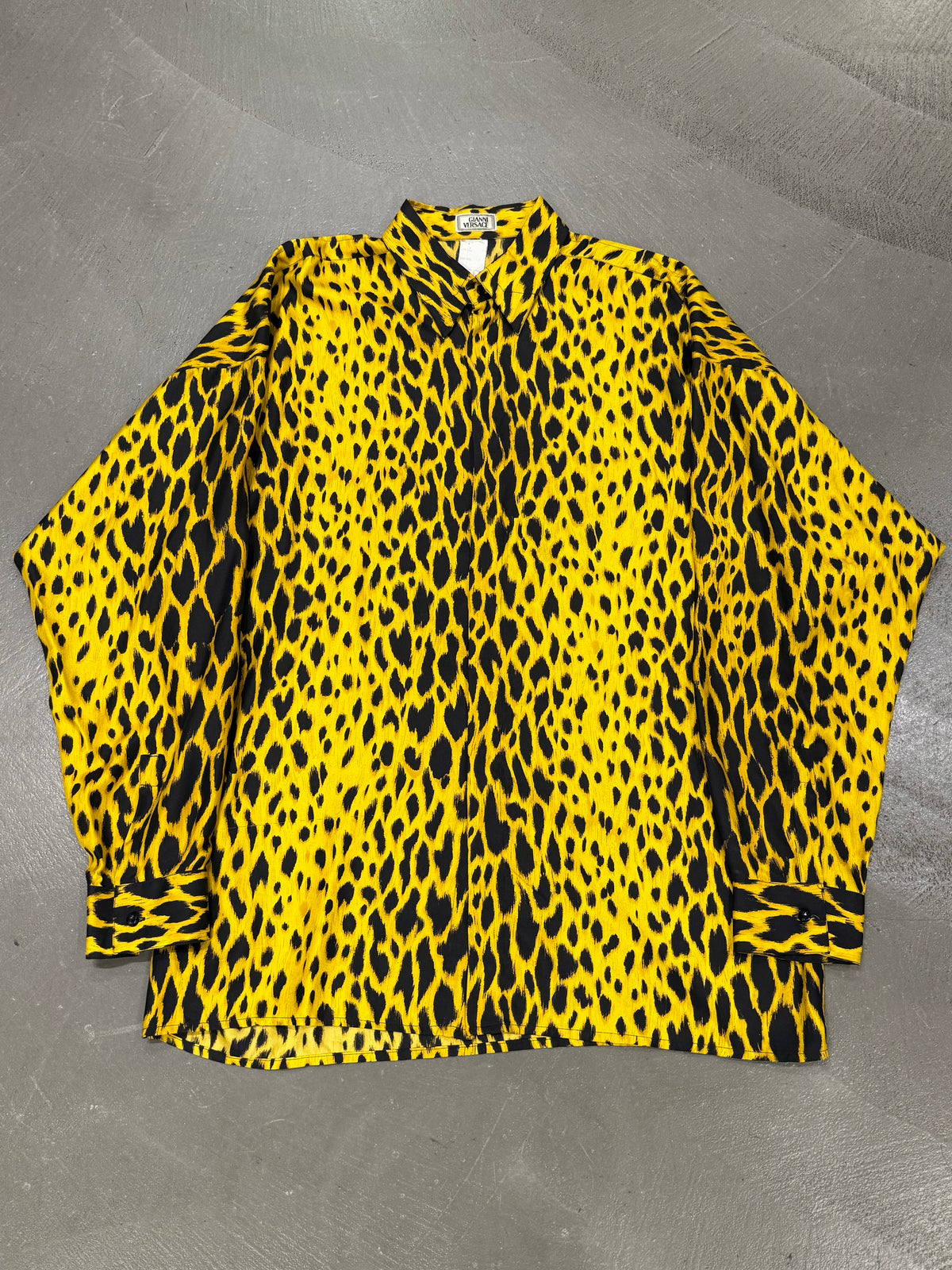 1992 Gianni Versace iconic leopard print shirt