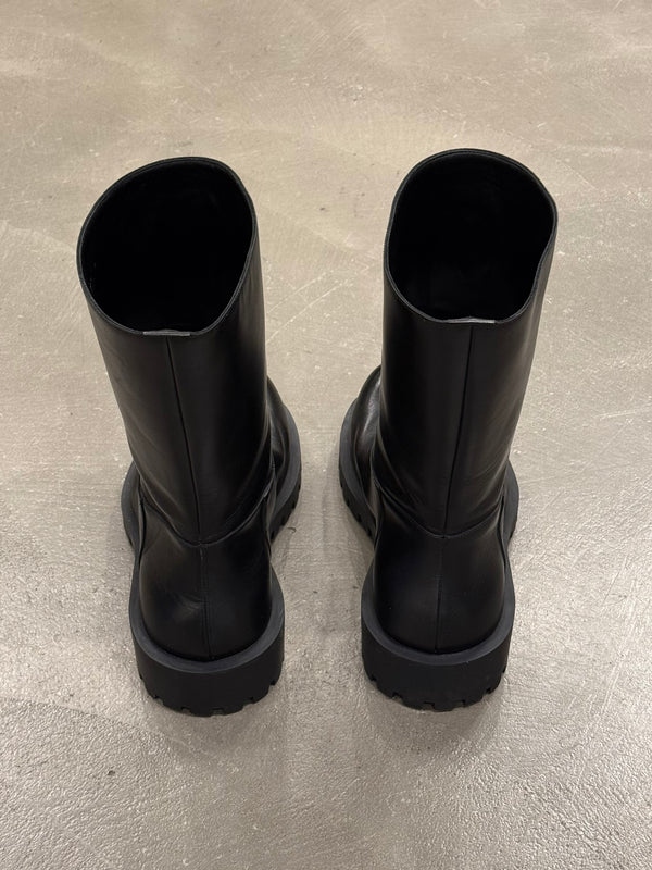 Balenciaga hummer leather boots