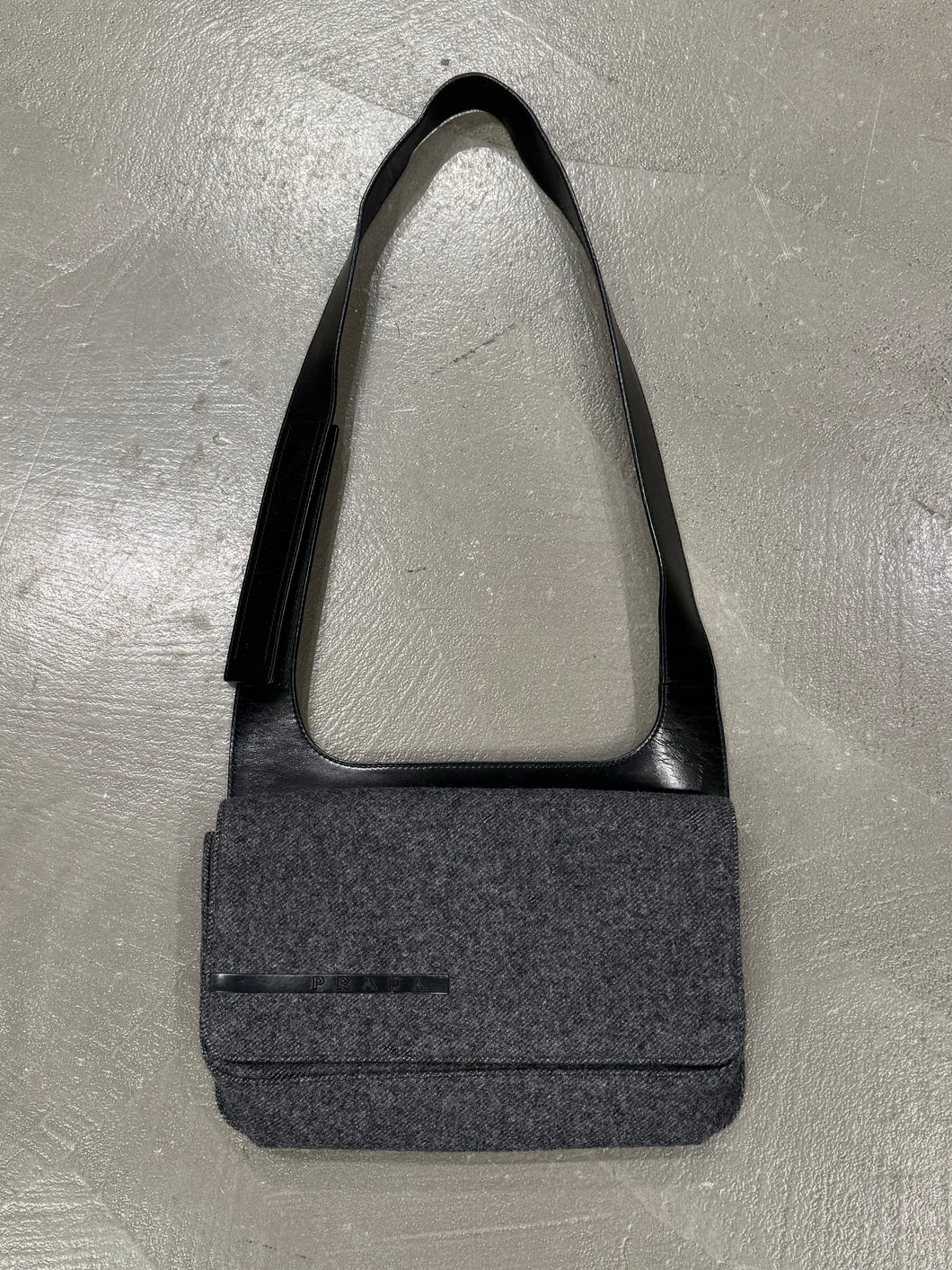 S/S 1999 Prada leather and nylon shoulder bag