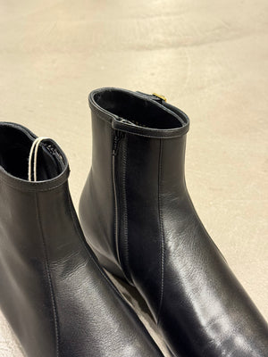 2020s Saint Laurent leather boots