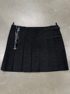 2007 Prada bondage mini pleated wool skirt