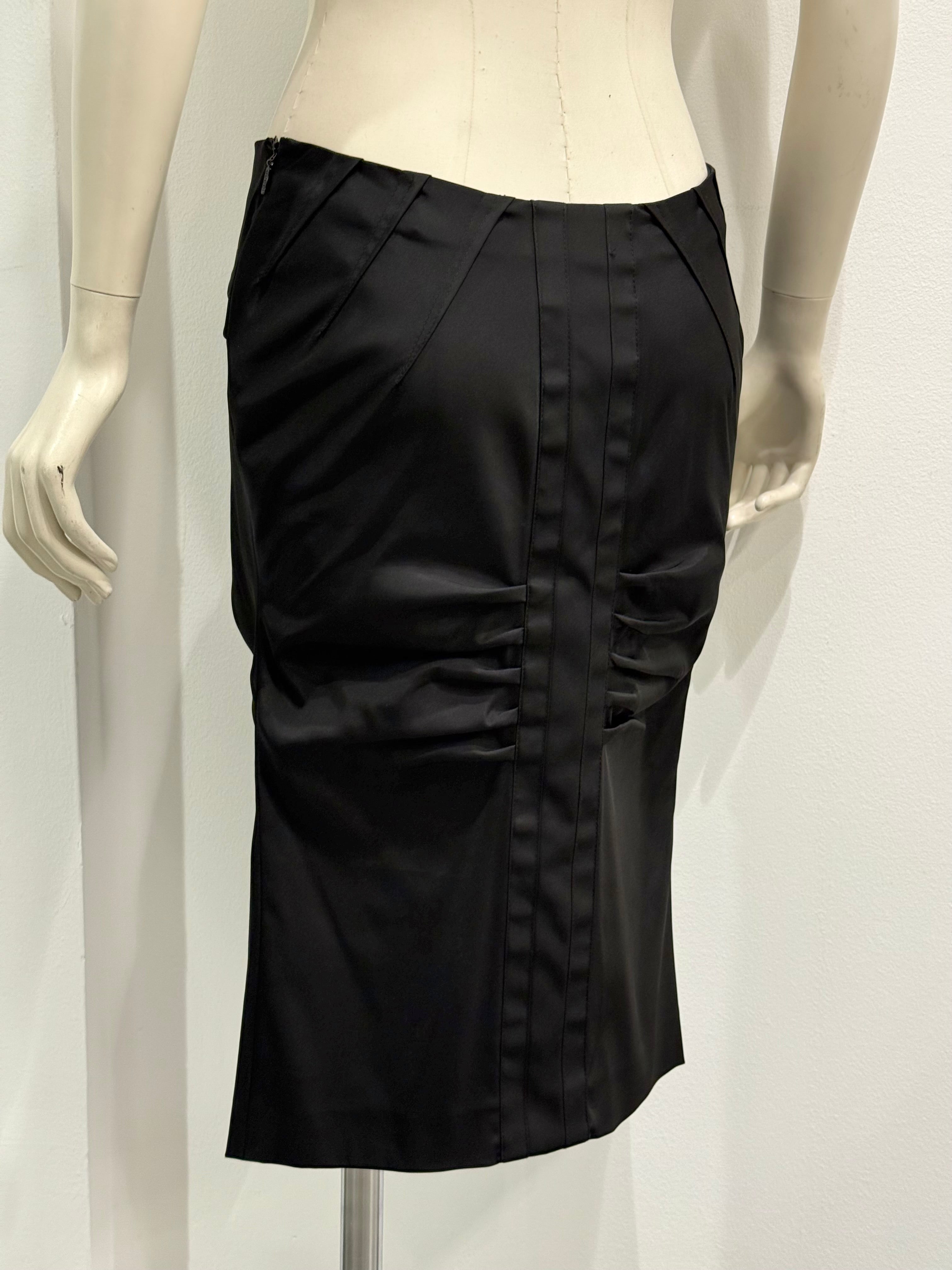 2004 Gucci by Tom Ford midi skirt