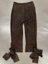Load image into Gallery viewer, F/W2002 Yves Saint Laurent by Tom Ford bow tie leather short trousers
