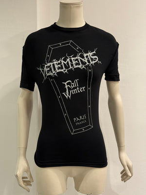 F/W 2017 Vetements “Emo” graphic t-shirt
