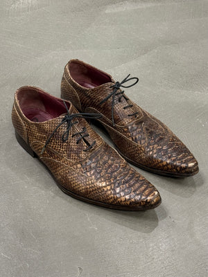 2000s Dolce & Gabbana printed leather derby shoes