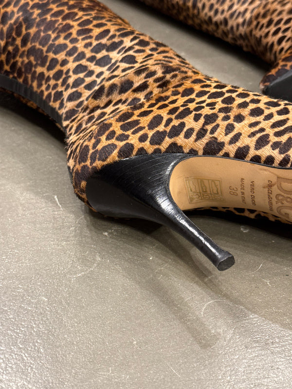 2000s Dolce & Gabbana pony hair leopard print heel boots